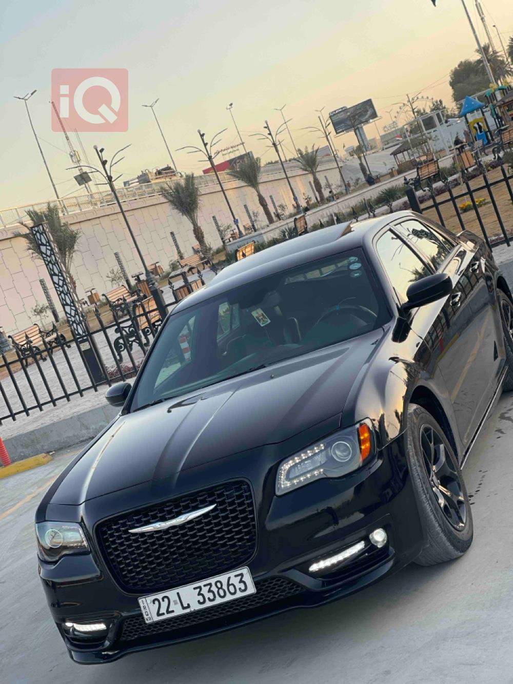 کرایسلەر 300